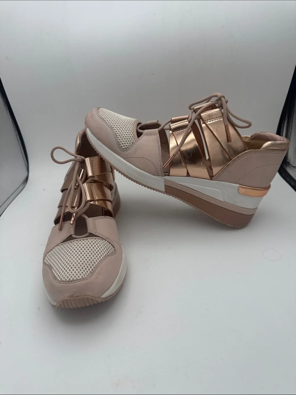 Michael Kors MK Beckett wedge trainer sneakers pink ballet, beige gold sz 8M